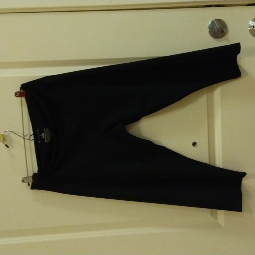 Bally total fitness Large cropped snakeskin pattern black.  Worn/washed 1x